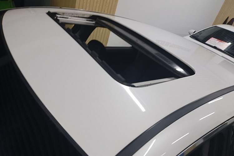 Used Honda Spirior 2015 2.4L Prestige Edition Roof