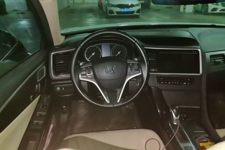 Used Honda Spirior 2015 2.0L Luxury Edition Steering Wheel