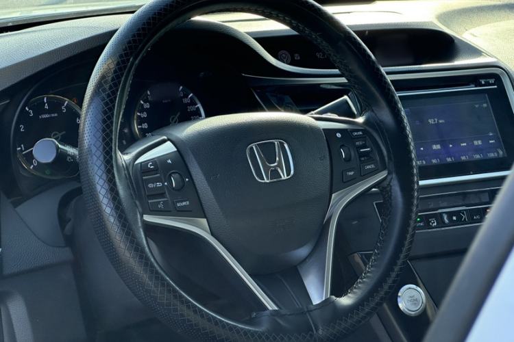 Used Honda Spirior 2015 2.0L Luxury Edition Steering Wheel