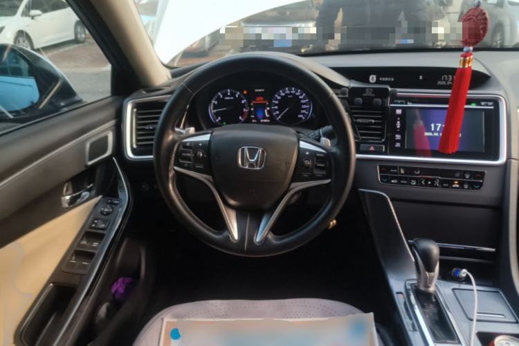 Used Honda Spirior 2015 2.0L Luxury Edition Steering Wheel