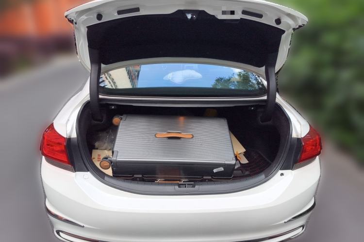 Used Honda Spirior 2015 2.0L Prestige Edition Trunk