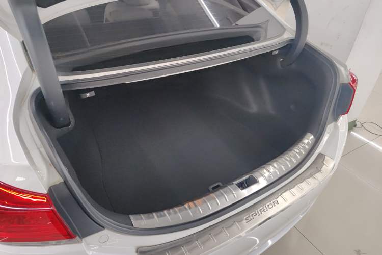 Used Honda Spirior 2015 2.0L Collector's Edition Trunk