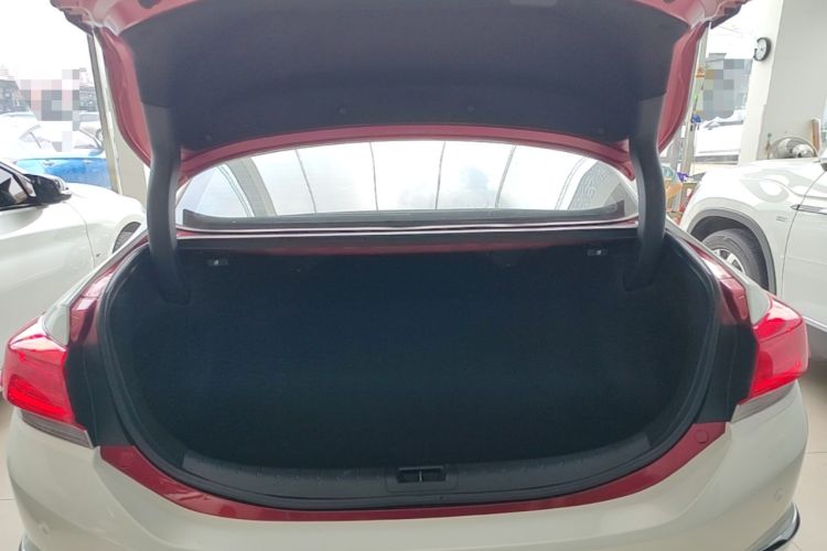 Used Honda Spirior 2015 2.0L Prestige Edition Trunk