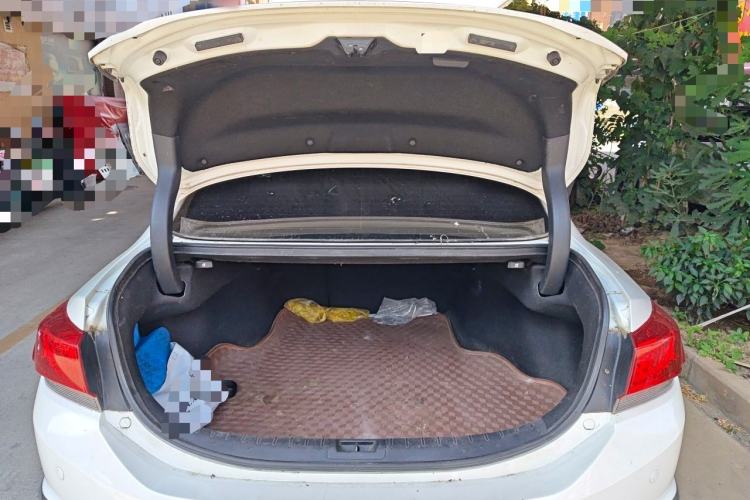 Used Honda Spirior 2015 2.4L Prestige Edition Trunk