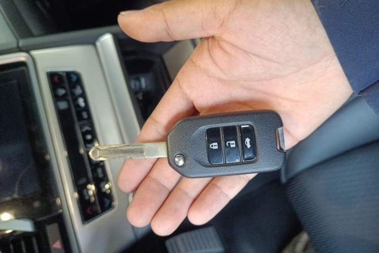 Used Honda Spirior 2015 2.0L Prestige Edition Vehicle Key