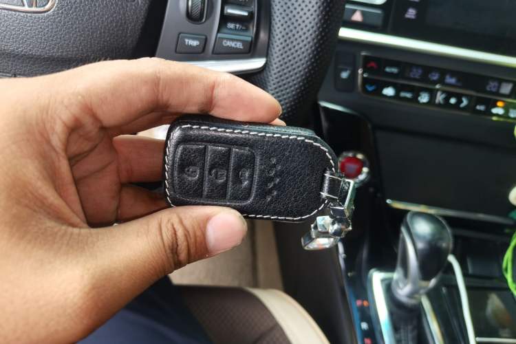 Used Honda Spirior 2015 2.4L Prestige Edition Vehicle Key