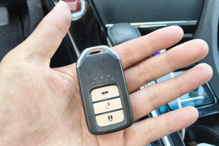Used Honda Spirior 2015 2.4L Prestige Edition Vehicle Key