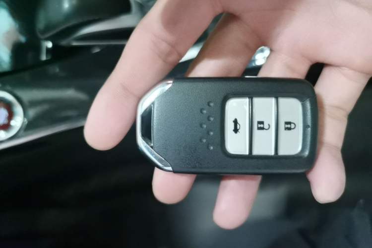Used Honda Spirior 2015 2.4L Prestige Edition Vehicle Key