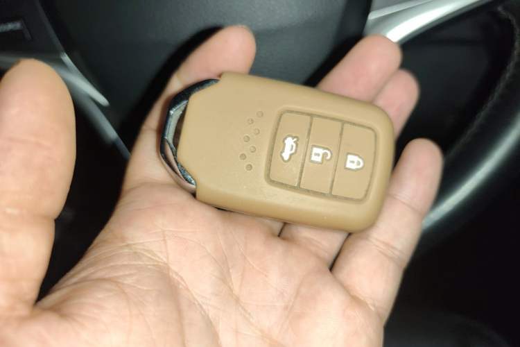 Used Honda Spirior 2015 2.4L Prestige Edition Vehicle Key