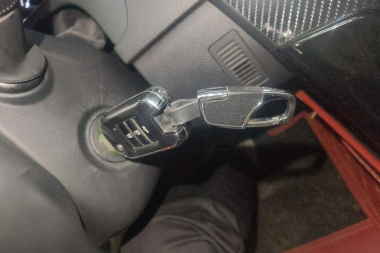 Used Honda Spirior 2015 2.0L Prestige Edition Vehicle Key