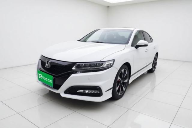 Honda Spirior 2015 2.4L Si usata