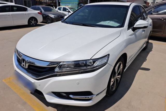 Honda Spirior 2015 2.4L Prestige Edition usata