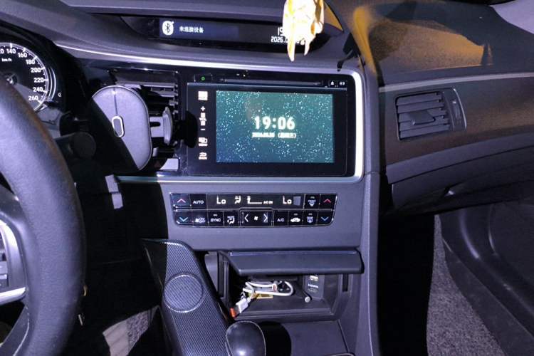 Used Honda Spirior 2017 2.0L Classic Edition Audio And AC Panel