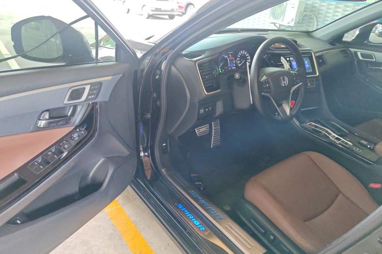 Used Honda Spirior 2017 Hybrid 2.0L Pure Drive Edition Driver Seat