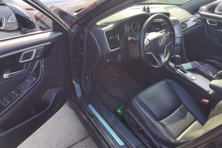 Used Honda Spirior 2017 2.4L Luxury Edition Driver Seat
