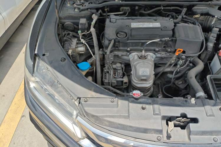 Used Honda Spirior 2017 2.4L Luxury Edition Engine Bay Right