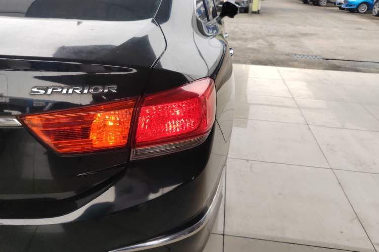 Used Honda Spirior 2017 2.0L Comfort Edition Exterior 3
