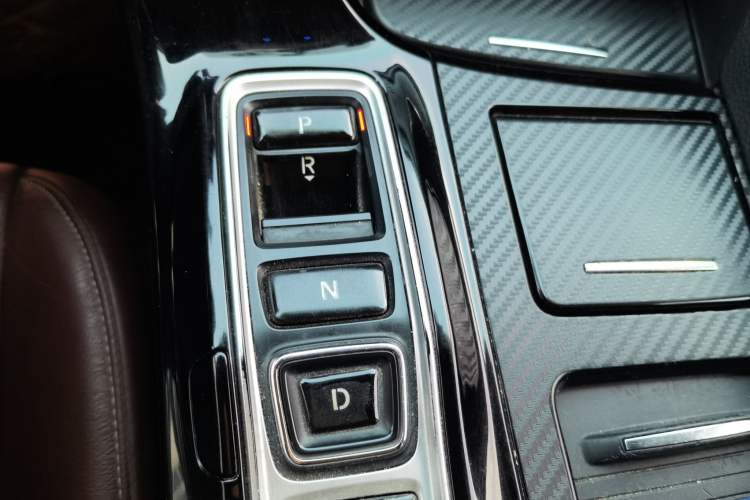 Used Honda Spirior 2017 Hybrid 2.0L Pure Drive Edition Gear Lever