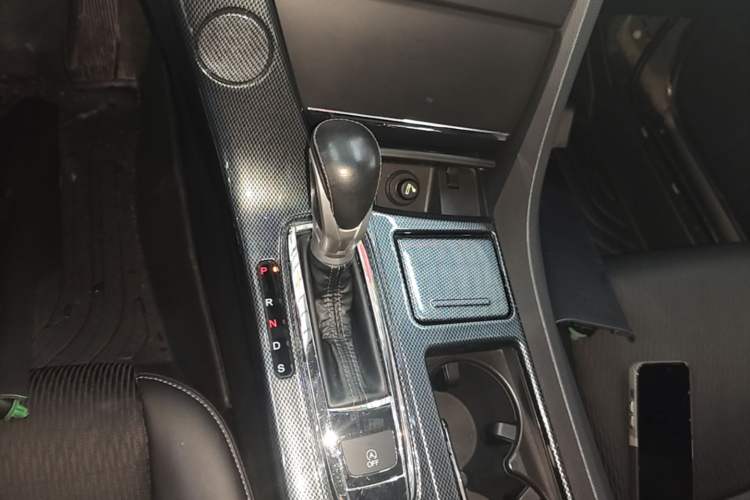Used Honda Spirior 2017 2.0L Classic Edition Gear Lever