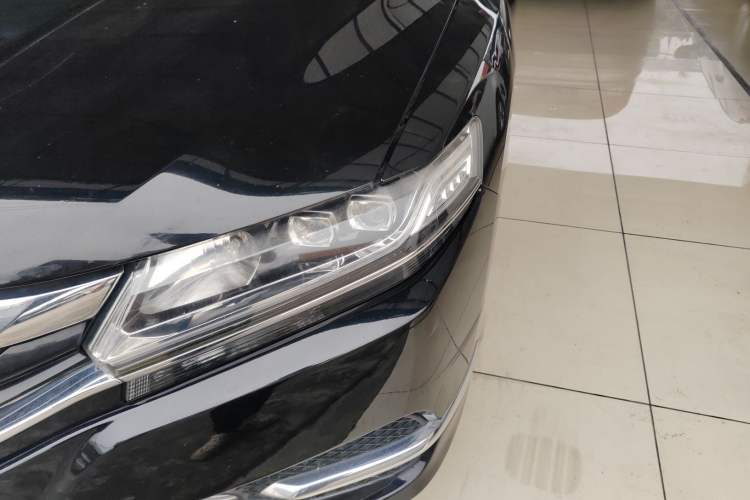 Used Honda Spirior 2017 2.0L Comfort Edition Left Front Headlight