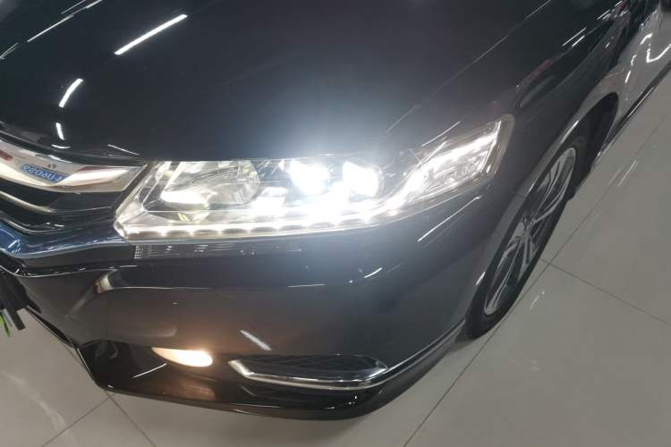 Used Honda Spirior 2017 Hybrid 2.0L Pure Drive Edition Left Front Headlight