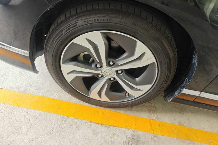 Used Honda Spirior 2017 Hybrid 2.0L Pure Drive Edition Left Front Wheel Hub