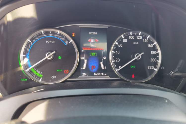 Used Honda Spirior 2017 Hybrid 2.0L Pure Drive Edition Odometer Close Up