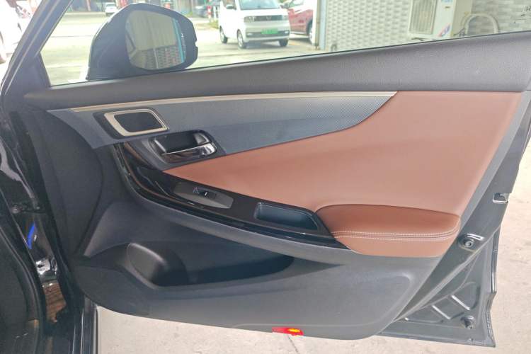 Used Honda Spirior 2017 Hybrid 2.0L Pure Drive Edition Right Front Door Interior