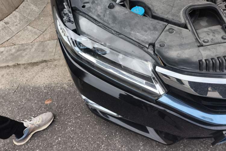 Used Honda Spirior 2017 Hybrid 2.0L Pure Drive Edition Right Front Headlight
