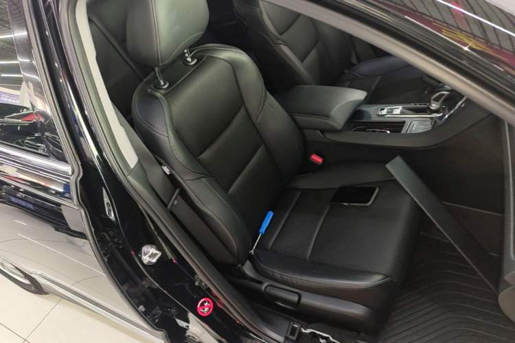 Used Honda Spirior 2017 2.0L Classic Edition Right Front Seat