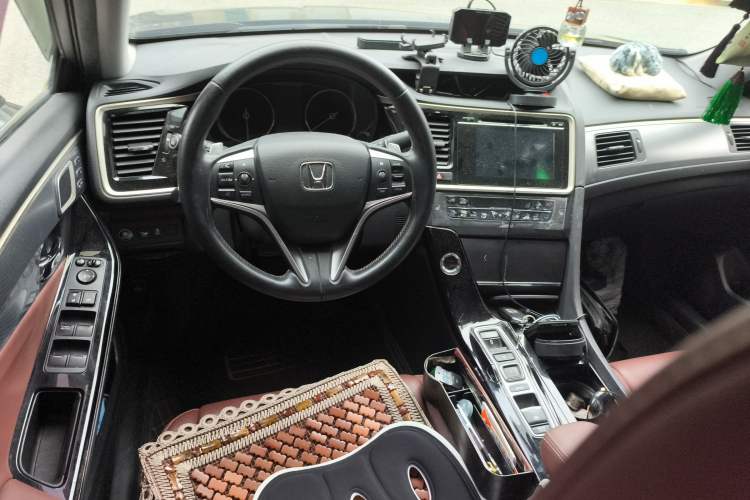 Used Honda Spirior 2017 Hybrid 2.0L Pure Drive Edition Steering Wheel