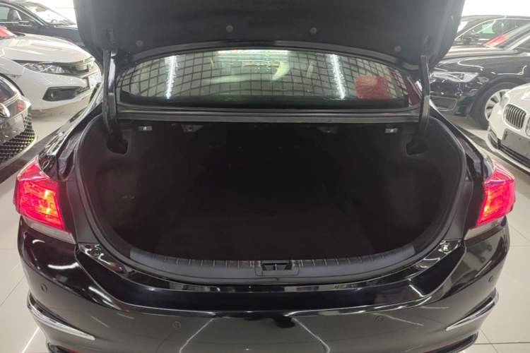 Used Honda Spirior 2017 2.0L Classic Edition Trunk