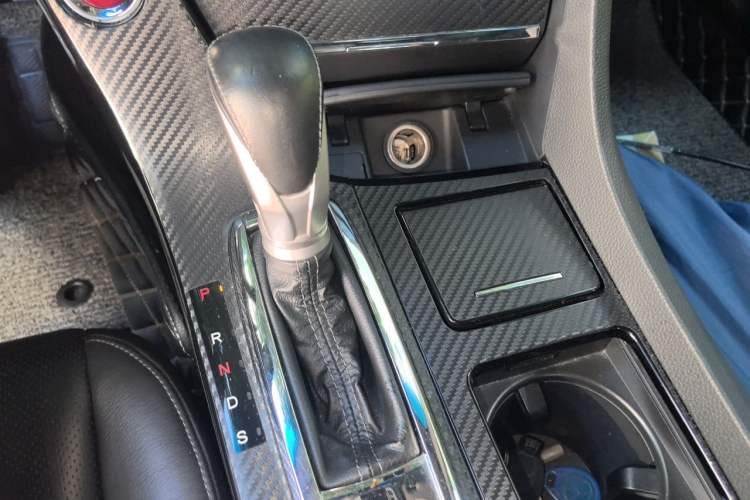 Used Honda Spirior 2017 2.0L Comfort Edition Gear Lever