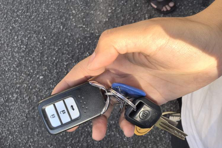 Used Honda Spirior 2017 2.0L Comfort Edition Vehicle Key