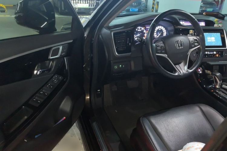 Used Honda Spirior 2017 2.4L Luxury Edition Driver Seat