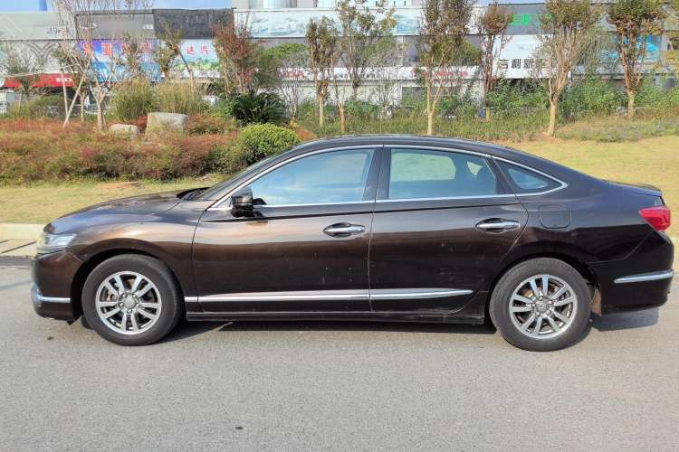 Used Honda Spirior 2017 2.0L Classic Edition Exterior 5