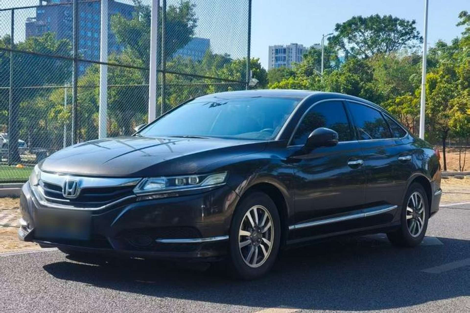 Used Honda Spirior 2017 2.0L Classic Edition Front Left 45 Deg
