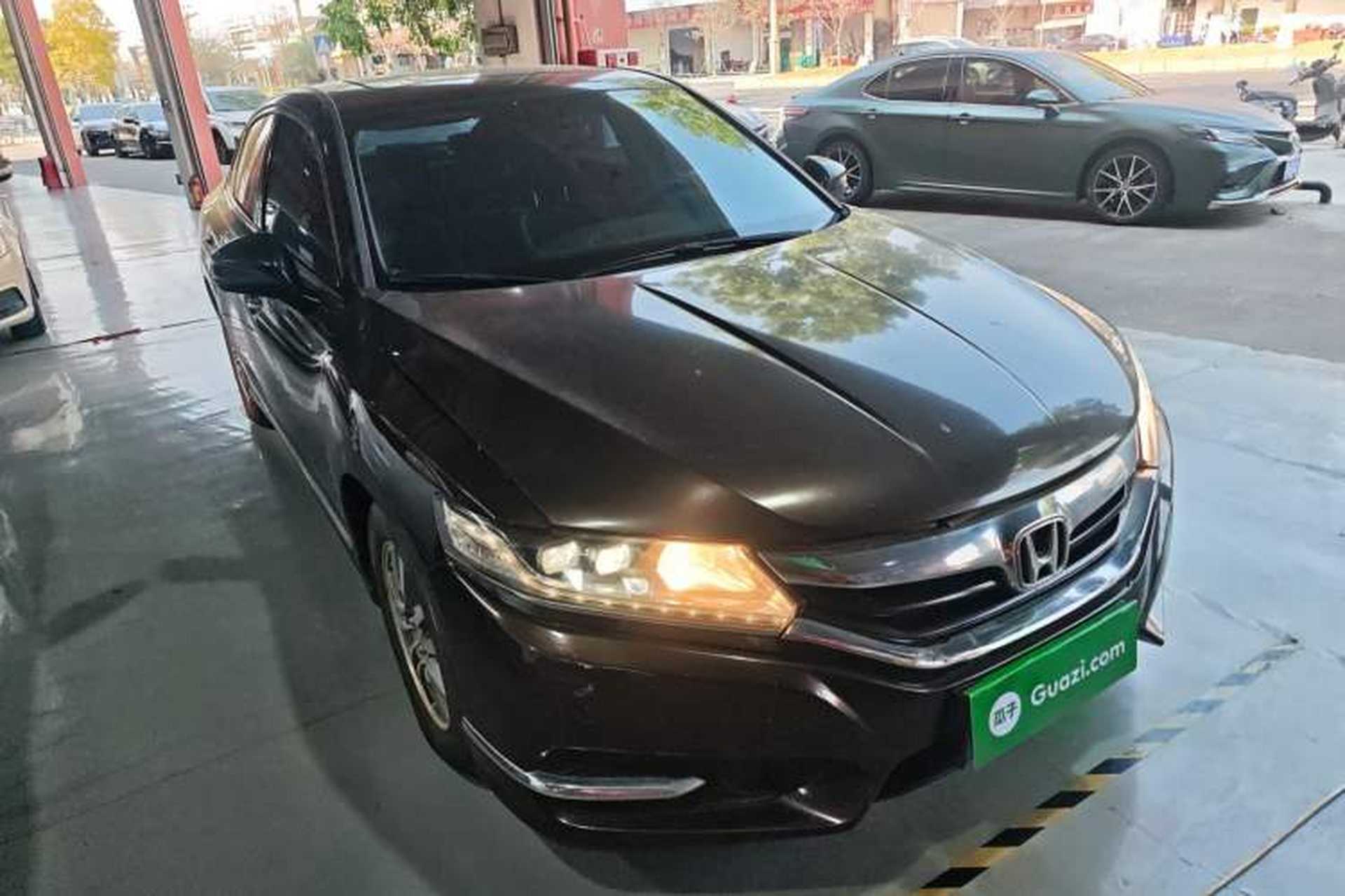 Used Honda Spirior 2017 2.0L Classic Edition Front Right 45 Deg