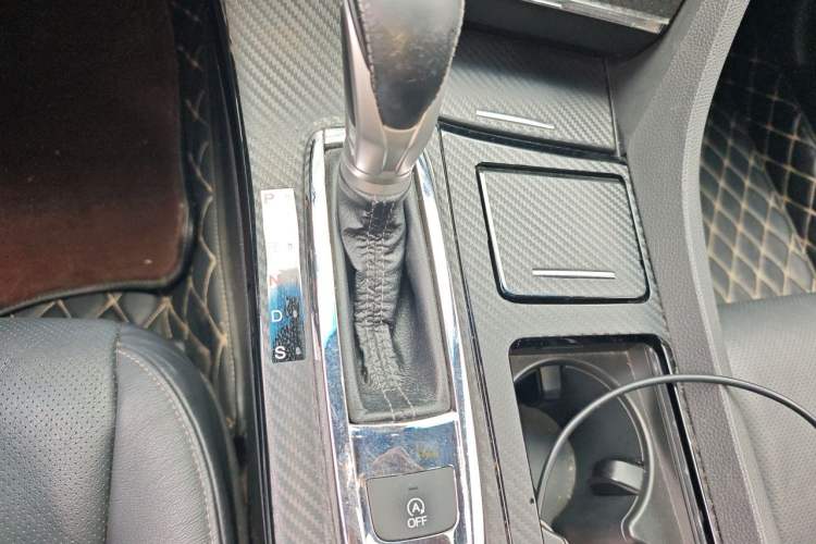 Used Honda Spirior 2017 2.0L Comfort Edition Gear Lever