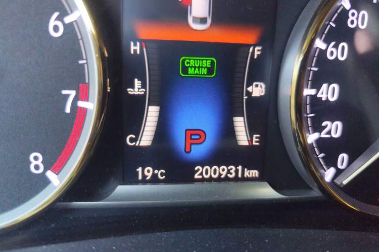Used Honda Spirior 2017 2.0L Classic Edition Odometer Close Up