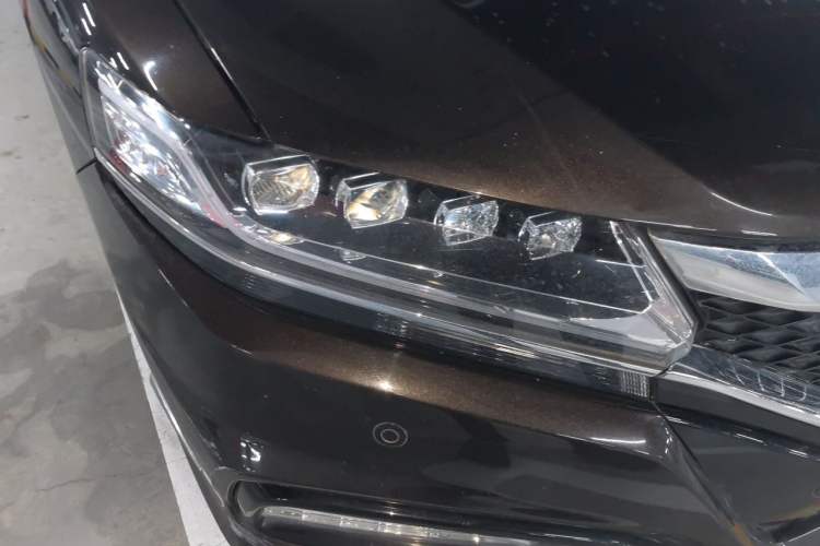 Used Honda Spirior 2017 2.4L Luxury Edition Right Front Headlight