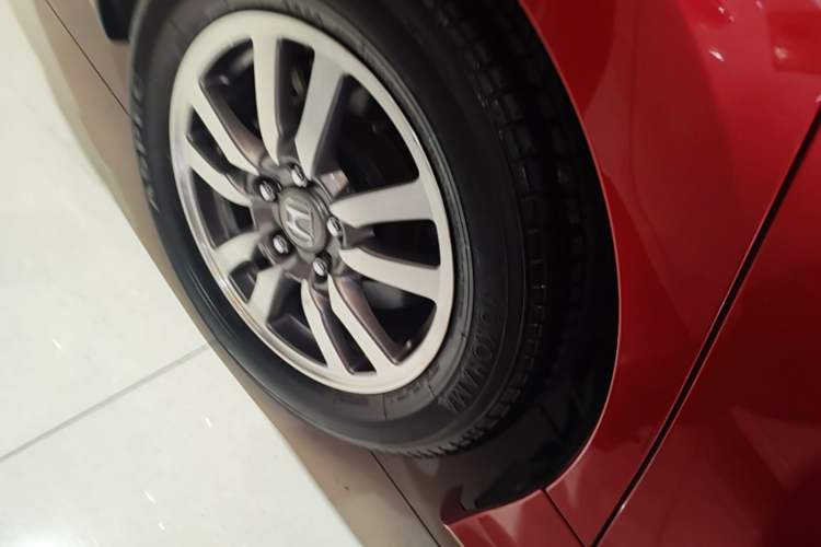 Used Honda Spirior 2017 2.0L Comfort Edition Right Rear Wheel Hub