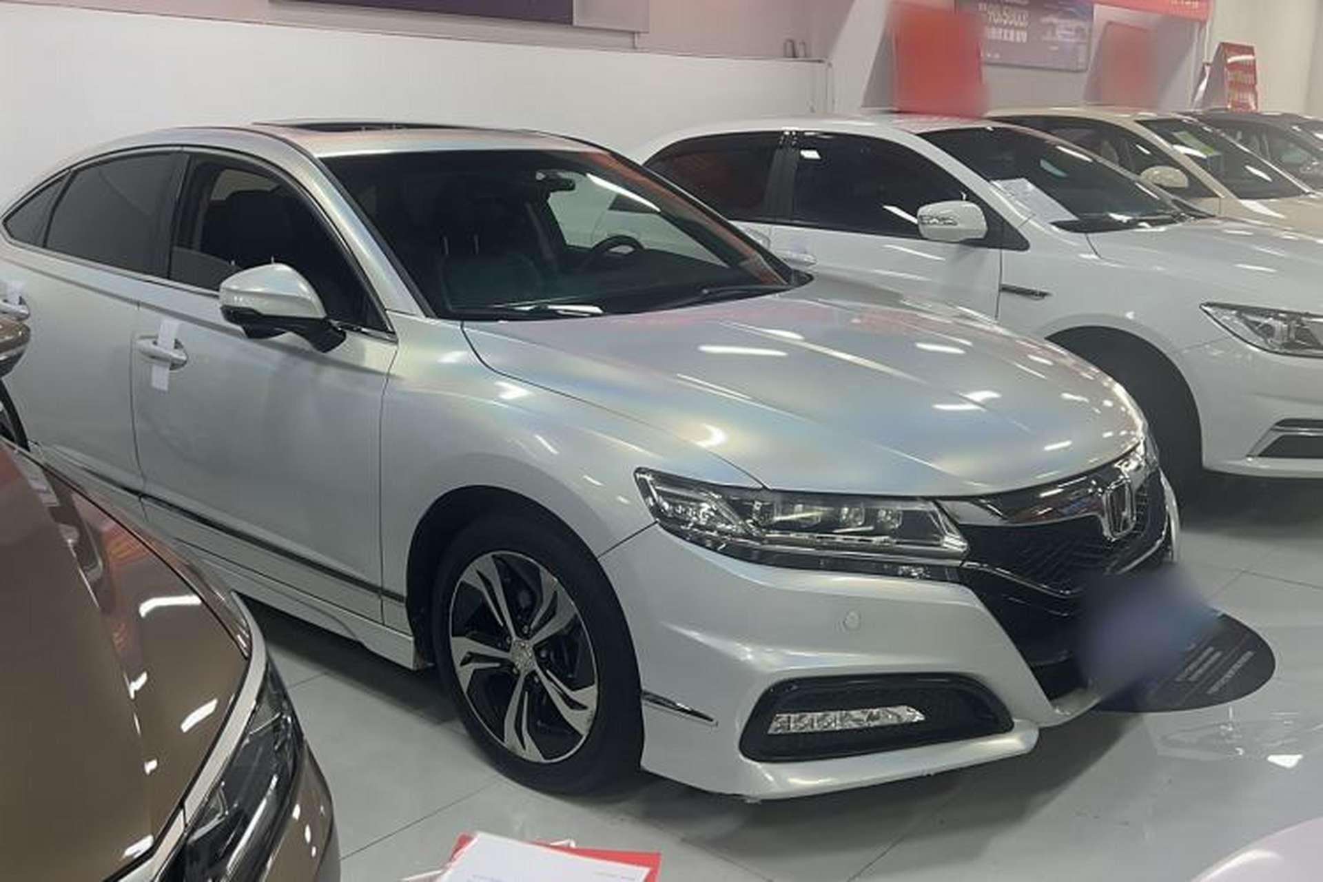 Used Honda Spirior 2017 2.4L Luxury Edition Exterior 4