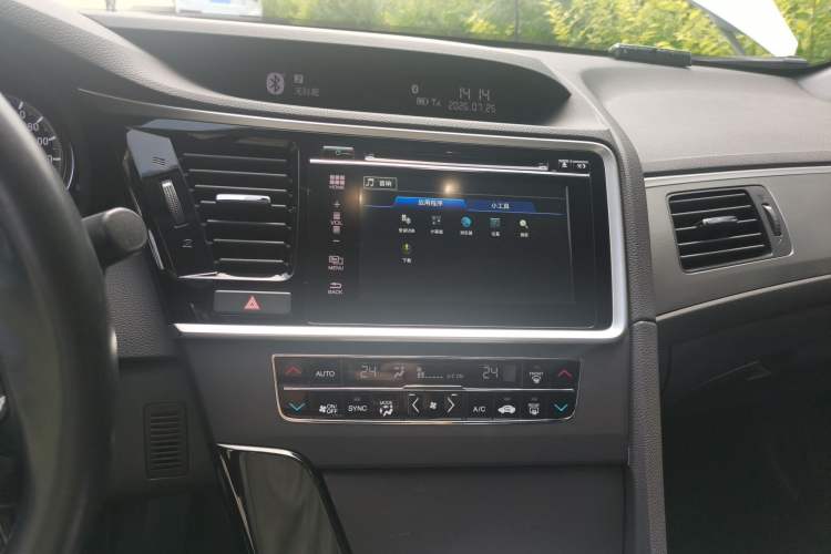 Used Honda Spirior 2017 2.0L Classic Edition Audio And AC Panel