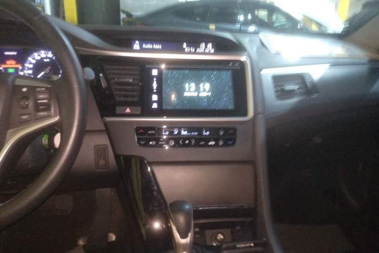 Used Honda Spirior 2017 2.0L Classic Edition Audio And AC Panel