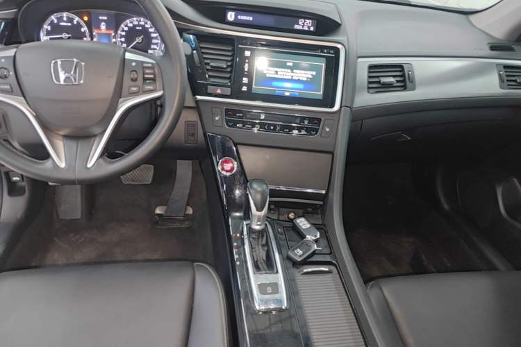 Used Honda Spirior 2017 2.0L Comfort Edition Audio And AC Panel