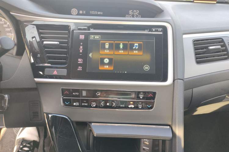 Used Honda Spirior 2017 2.0L Classic Edition Audio And AC Panel