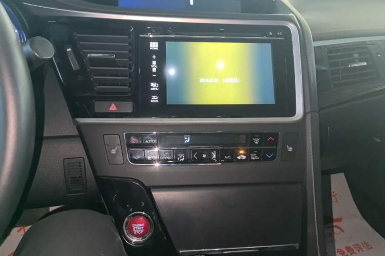 Used Honda Spirior 2017 2.4L Luxury Edition Audio And AC Panel
