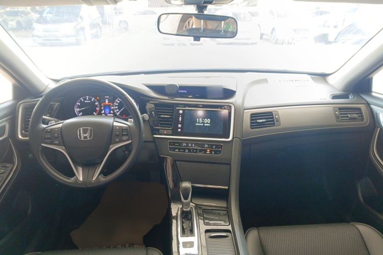 Used Honda Spirior 2017 2.0L Classic Edition Center Console