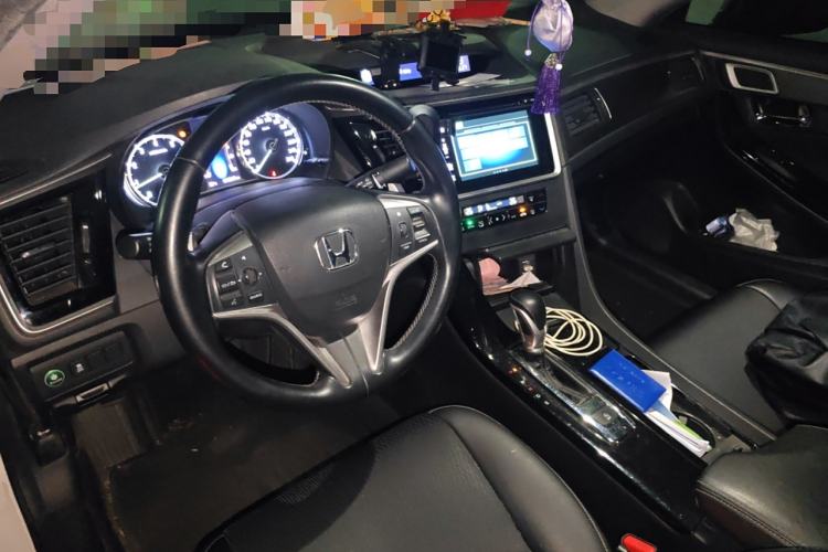 Used Honda Spirior 2017 2.0L Classic Edition Center Console